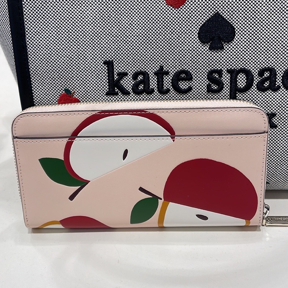 Kate Spade Honeycrisp Red Apple Continental Wallet
Pink Multi - Picture 7 of 16